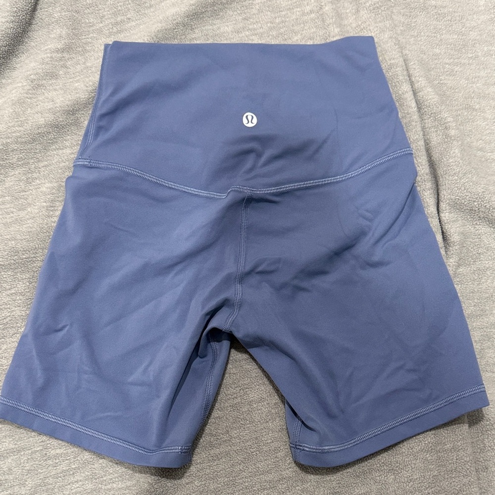 lululemon Align High Rise Shorts 6” *NWOT*